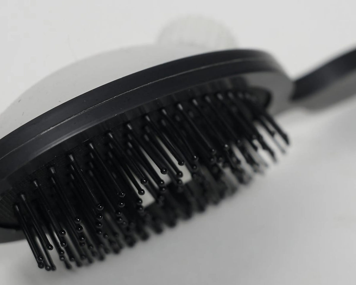 The Benjamin Brush Detangle Bristles - Color: Black | Size: BRUSH | Pack Of: 1