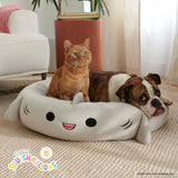Indulge Your Pet with the 24-Inch Ultra Soft Gray Shark Plush Bed – Perfect for Dogs and Cats