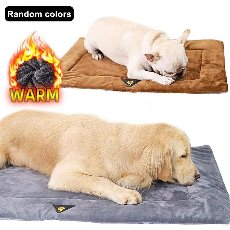 2023 Premium Self-Heating Pet Blanket and Cushion Mat for Cats and Dogs with Advanced Thermal Body Heating Technology