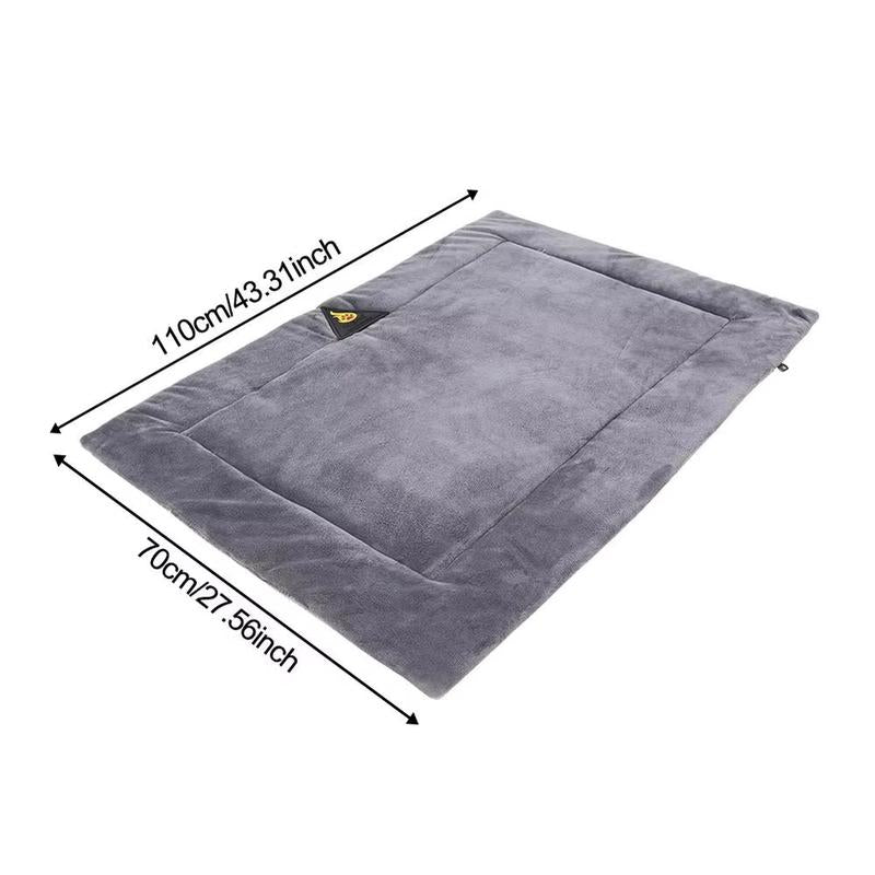 2023 Premium Self-Heating Pet Blanket and Cushion Mat for Cats and Dogs with Advanced Thermal Body Heating Technology