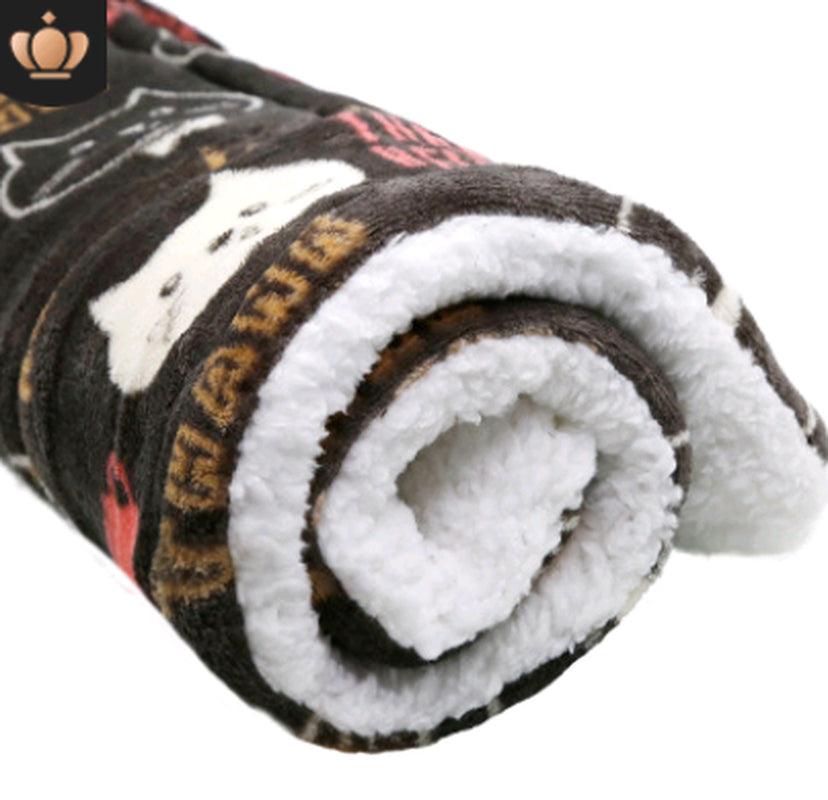 Adorable Cat & Dog Blankets - Cozy Pet Mats for Ultimate Comfort