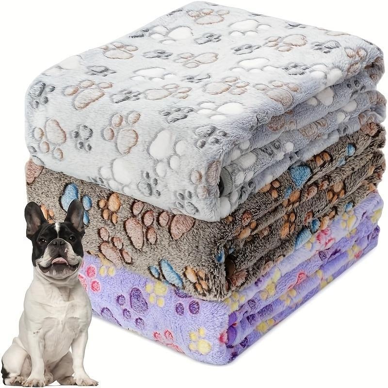Cozy Footprint Pattern Pet Blanket Set - 3 Soft & Warm Blankets for Dogs & Cats, Perfect Grooming Accessory & Fun Gift!