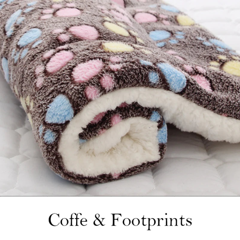 Premium Cozy Flannel Pet Blanket - Thick Fleece Mat for Dogs & Cats - Ultimate Warm Sleeping Cover & Sofa Cushion