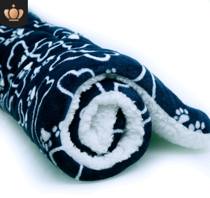 Adorable Cat & Dog Blankets - Cozy Pet Mats for Ultimate Comfort
