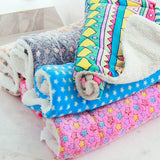 Adorable Cat & Dog Blankets - Cozy Pet Mats for Ultimate Comfort
